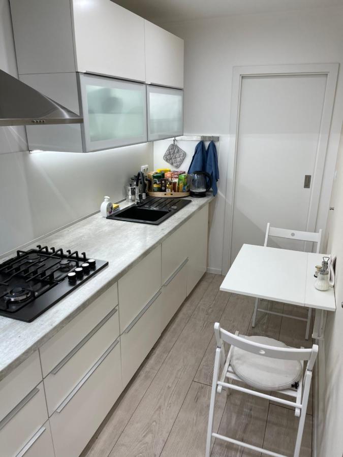 Cosy Apartmant In Hodonin Apartment ภายนอก รูปภาพ