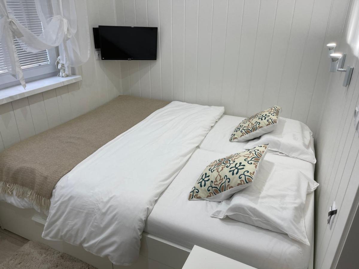 Cosy Apartmant In Hodonin Apartment ภายนอก รูปภาพ
